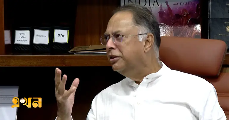 বিদ্যুৎ ও জ্বালানিমন্ত্রী ইকবাল হাসান মাহমুদ টুকু